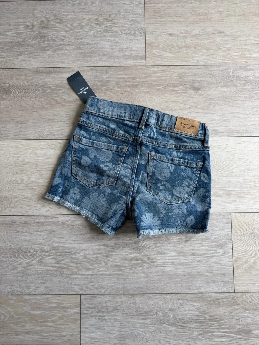 abercrombie kids shortie short high rise girls size 9/10